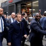 Emmanuel Macron a-t-il vraiment triplé le nombre de ses gardes du corps comme l’affirme une vidéo ?