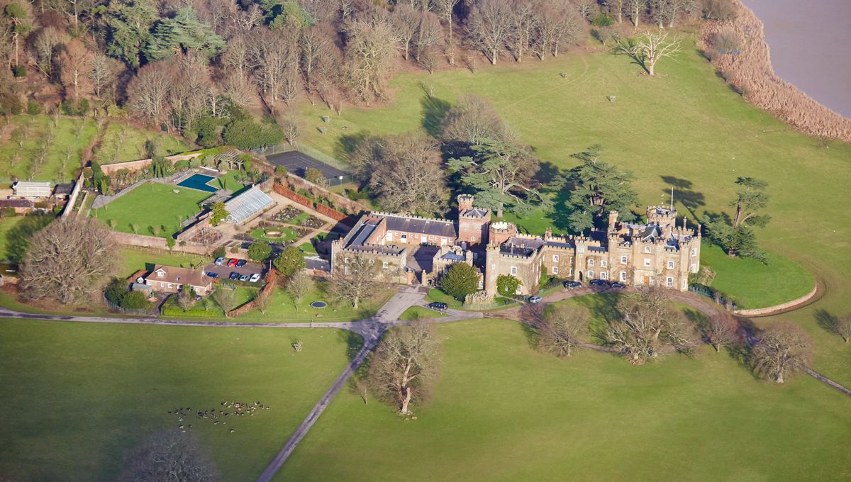 Nos héritages d’Anna Hope : un roman sur la transmission familiale et les secrets du passé