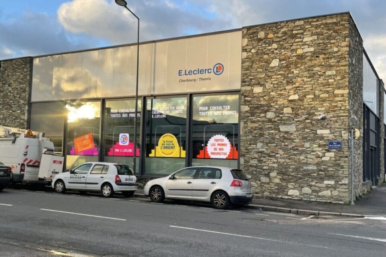 Le magasin Leclerc de Cherbourg rouvre ses portes une semaine après l’incendie