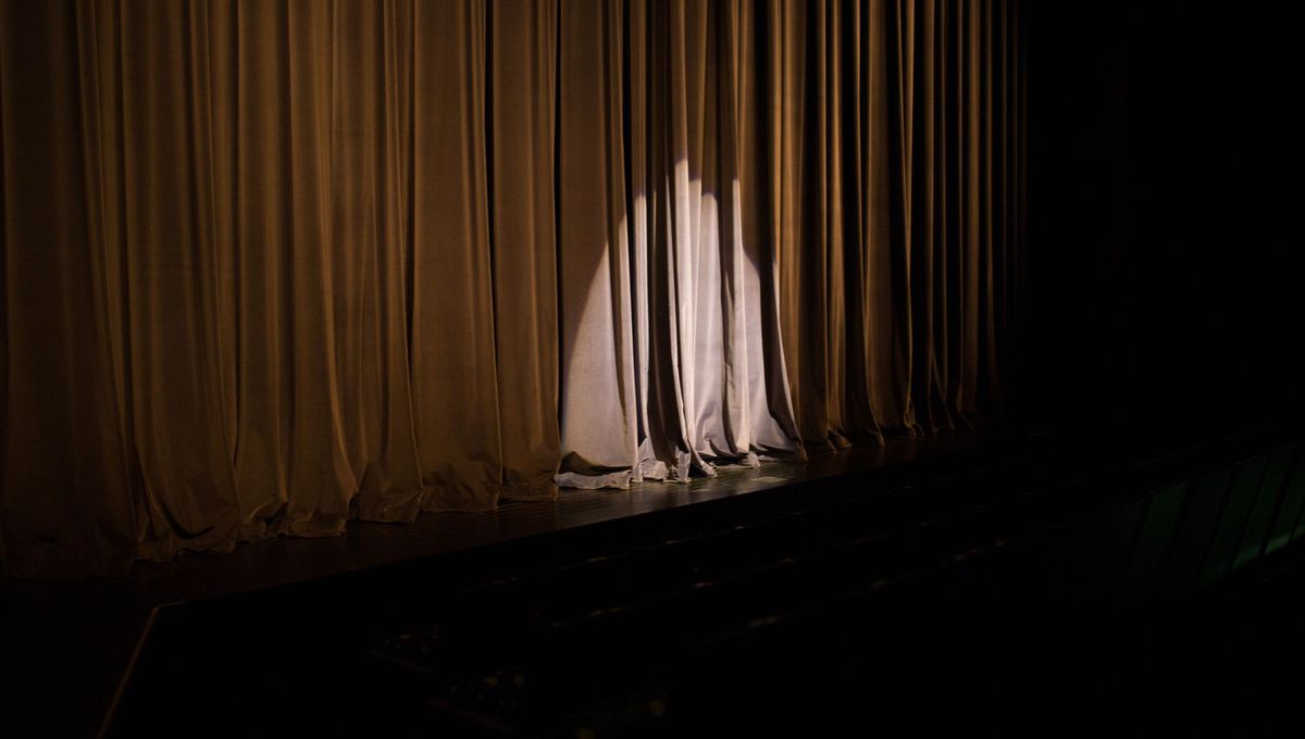 Coeur de Scène Productions présente la comédie théâtrale