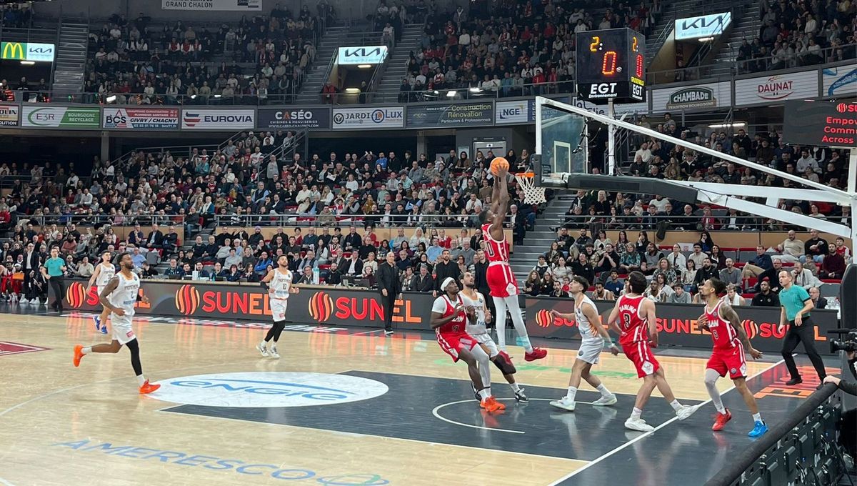 Basket – Ligue des Champions : l’Elan Chalon s’impose face à Patras (93-78) en barrage aller