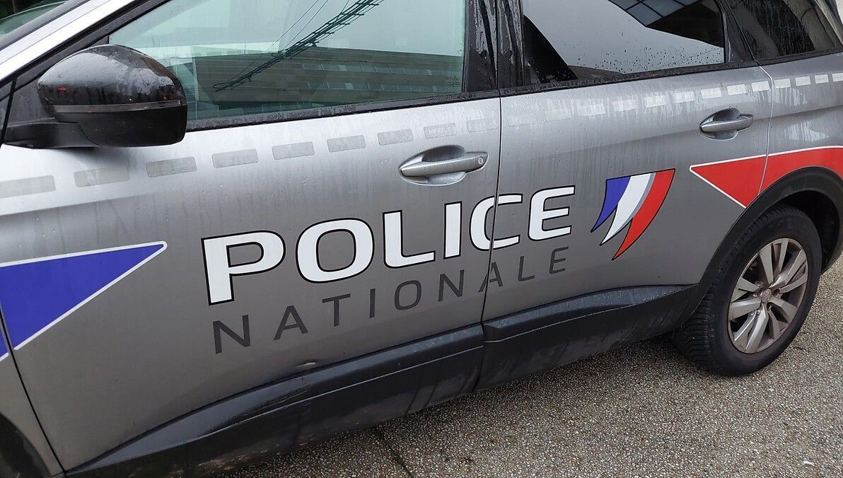 Marne : un homme de 60 ans retrouvé mort poignardé près de Reims, son fils en garde à vue