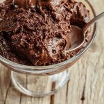 Mousse au chocolat : la recette facile et légère de Philippe Conticini