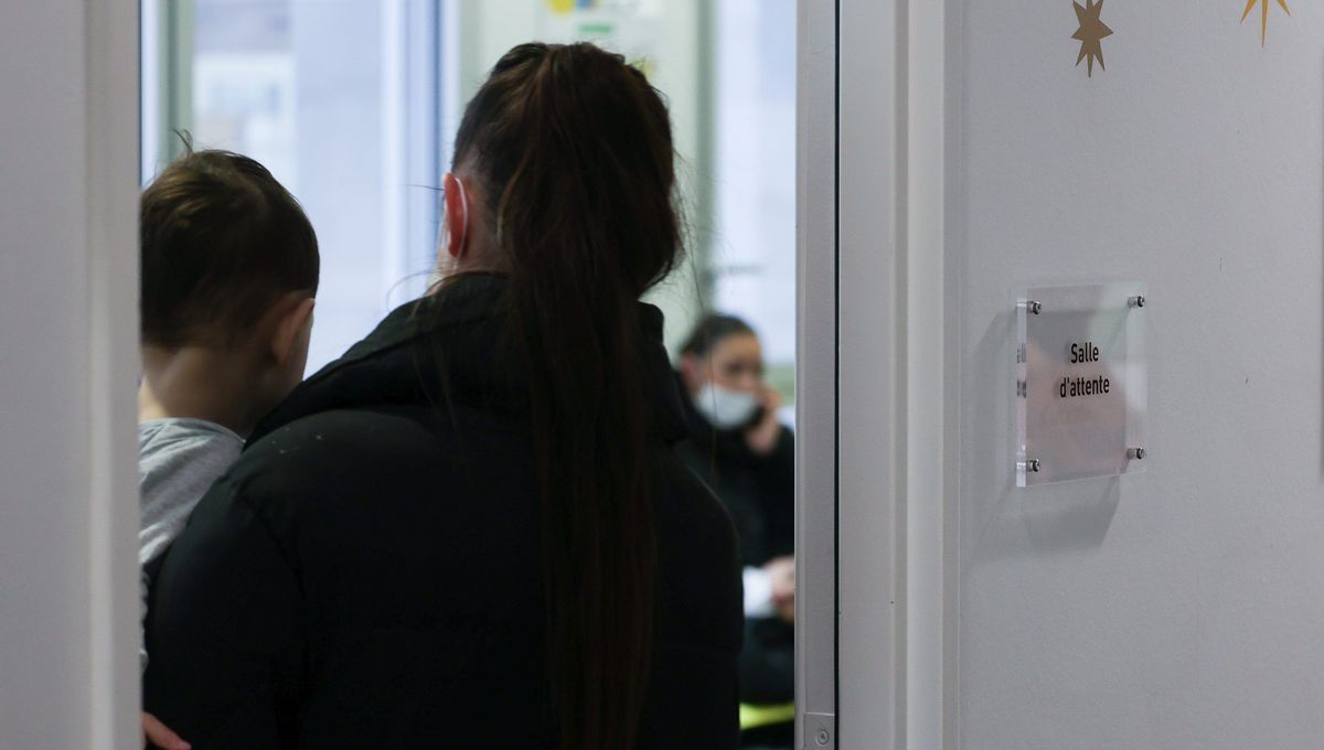 Épidémie de grippe très active en France : hausse des cas chez les enfants et adolescents.