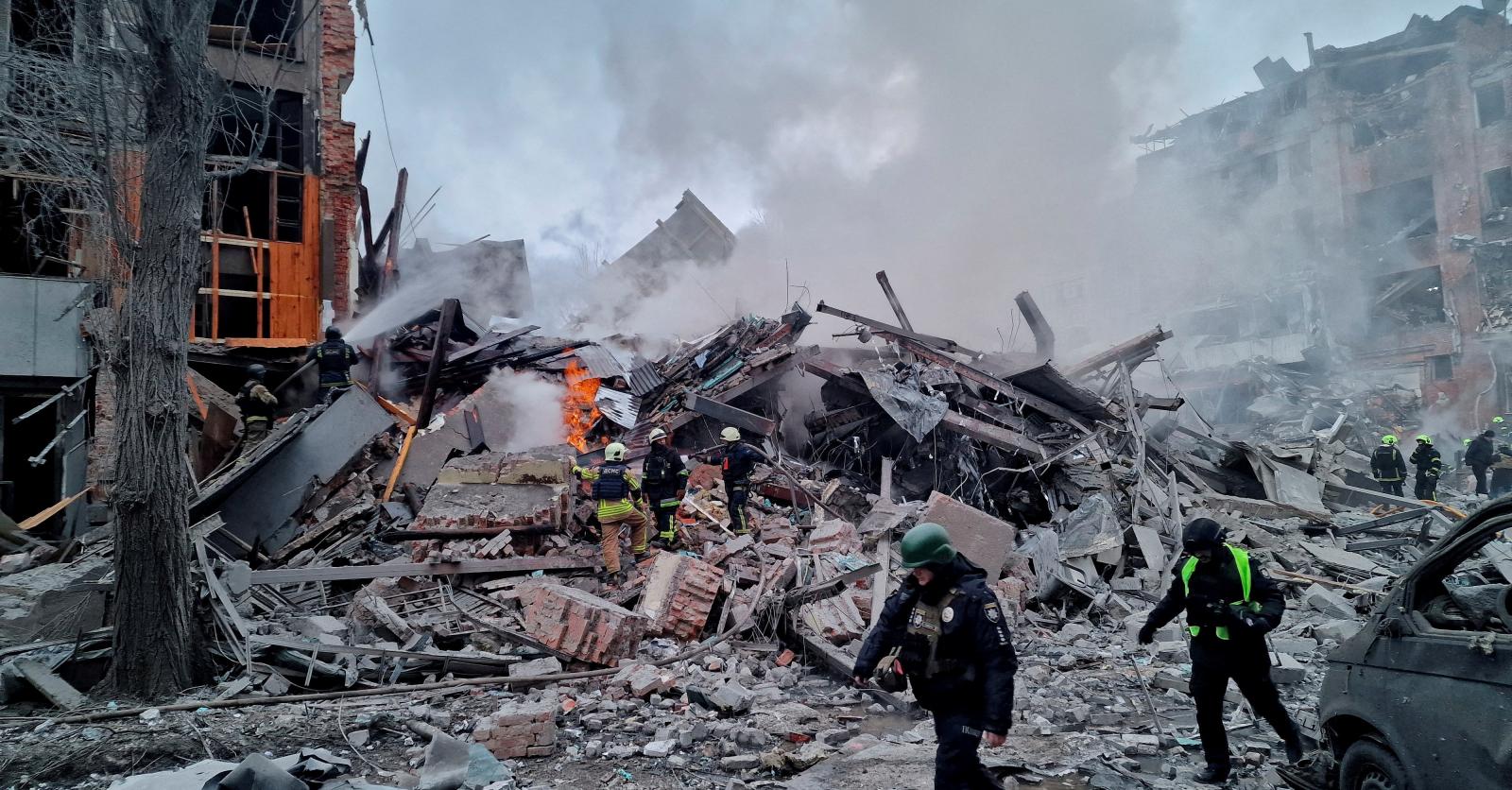 La Russie intensifie ses bombardements sur plusieurs grandes villes d'Ukraine.