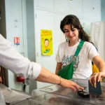 Quatre initiatives pour engager les jeunes lors des élections municipales de mars 2026