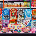 Produits ultratransformés : le Royaume-Uni interdit la publicité, la France reste indécise