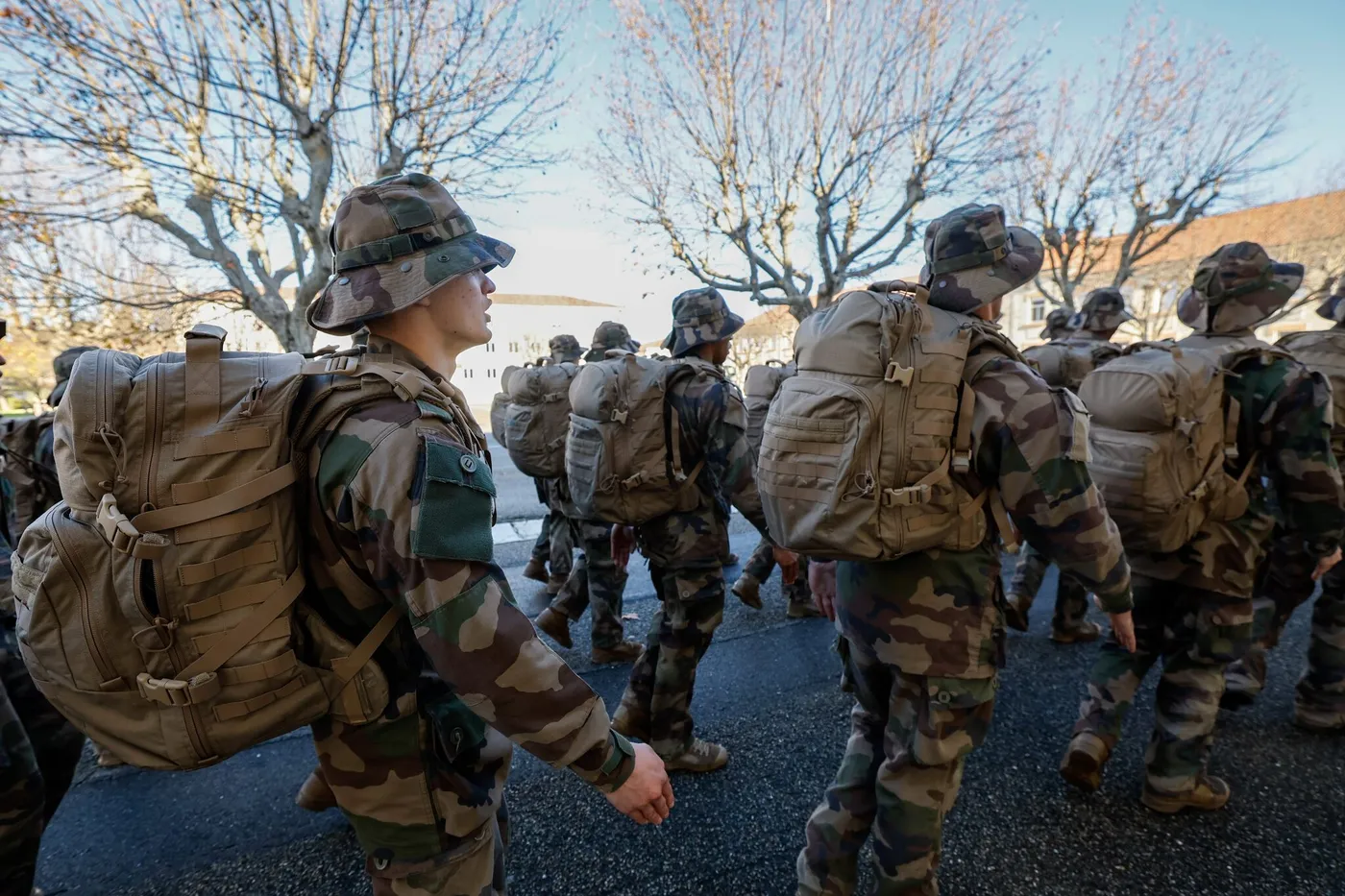 « À Évreux, des lycéens expriment leur désintérêt pour le service militaire »