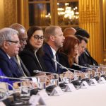 Chercher le consensus, avancer les provinciales, appliquer Bougival… Les délégations présentent leurs solutions à l’Élysée