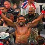 Le conducteur d'Anthony Joshua inculpé suite à un accident mortel au Nigeria