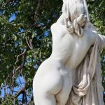 Art, industrie et passé colonial : que révèlent nos fesses sur la société ?