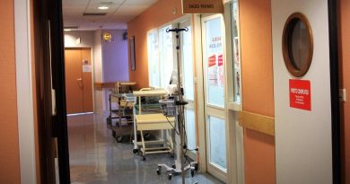 Indemnisation refusée : une factrice souffre cinq ans après son accouchement à Vire, la justice tranche La factrice qui a souffert pendant « 5 ans » après son accouchement à Vire Normandie ne sera pas indemnisée