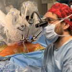 Un médecin de l'Eure réalise une première nationale en chirurgie cardiaque avec un robot