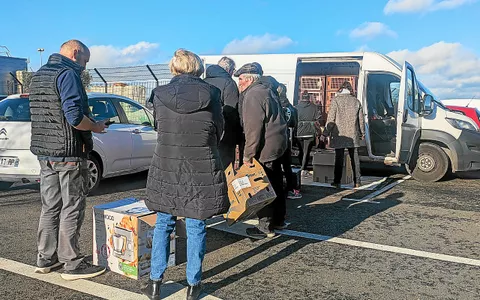 Certains repartent avec six poules, d’autres une ou deux. Au total, 200 poules ont découvert leur nouvelle maison ce mercredi 14 janvier.
