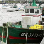 La tempête Ingrid secoue le port du Guilvinec-Léchiagat, inquiétude chez marins et spécialistes