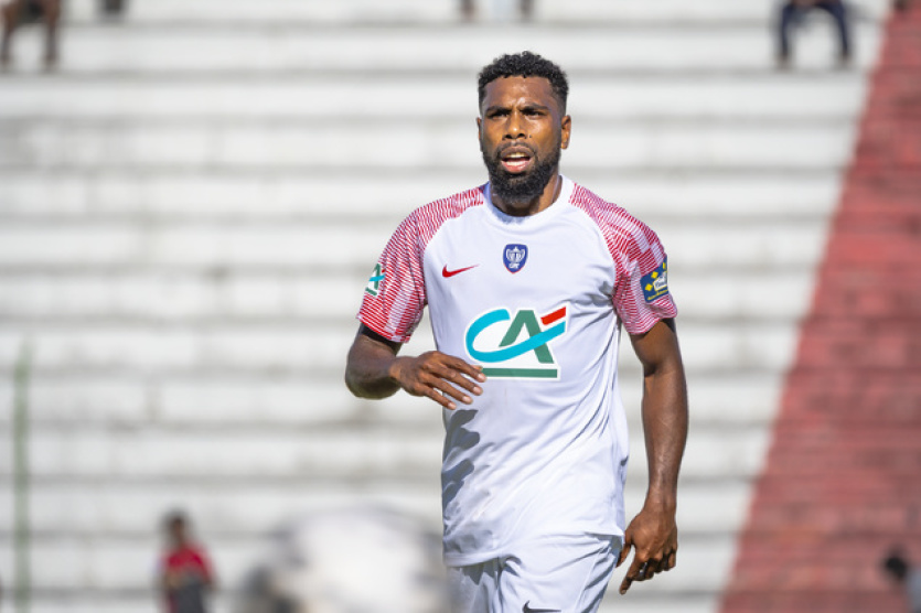 Football : Germain Haewegene de l’AS Magenta signe avec Tahiti United