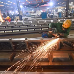 La Chine lutte contre les surcapacités industrielles, un risque pour son économie