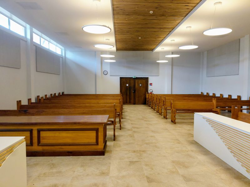 Prison ferme requise contre un homme jugé pour mise en danger public