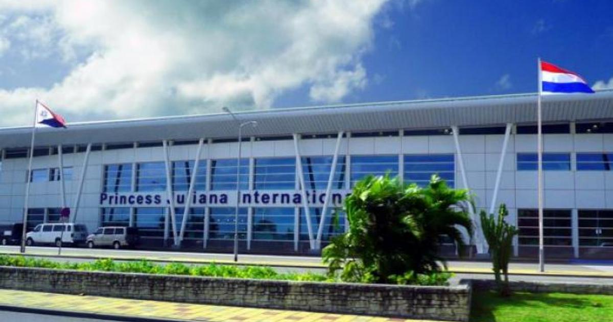Annulation des vols d’avions immatriculés aux États-Unis à l’aéroport international de Juliana