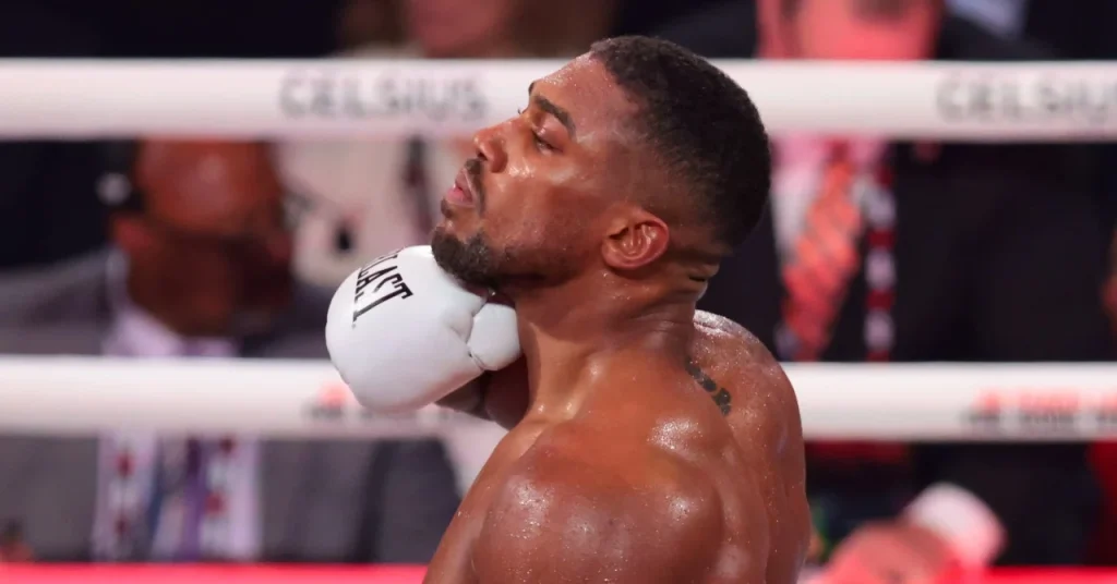 Anthony Joshua : un parcours de résilience face aux défis du sport