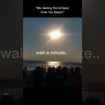 Éclipse sur la Plage : Un Spectacle Éblouissant ! 🌒