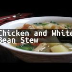 Ragoût de poulet aux haricots blancs savoureux