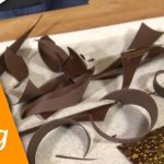 Réalisez des décors en chocolat facilement !