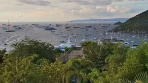 VIDEO. Saint Sylvestre à Saint-Barthélemy : le plan d’eau de Gustavia a toujours la côte auprès des plaisanciers