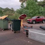 Sargasses au Robert : circulation toujours perturbée, réunion technique à la CTM, renforcement des barrages demain matin...On fait le point