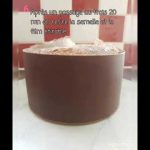 Technique de lissage de gâteau à la ganache chocolat