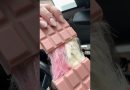 Une tablette de chocolat surprenante avec des cheveux !