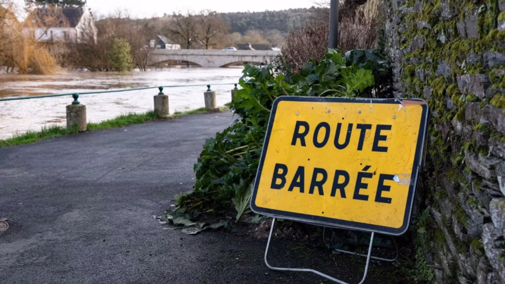 Vigilance orange : trois départements bretons menacés par inondations et crues
