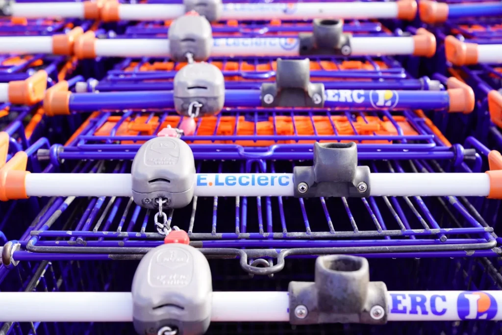 5 supermarchés en Europe réduisent leurs émissions de CO2 : un constat dans la grande distribution