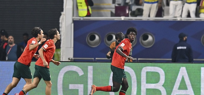 PSG : Anisio Cabral attire l’attention de Luis Campos