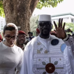Guinée : Mamadi Doumbouya élu président après avoir écarté ses concurrents