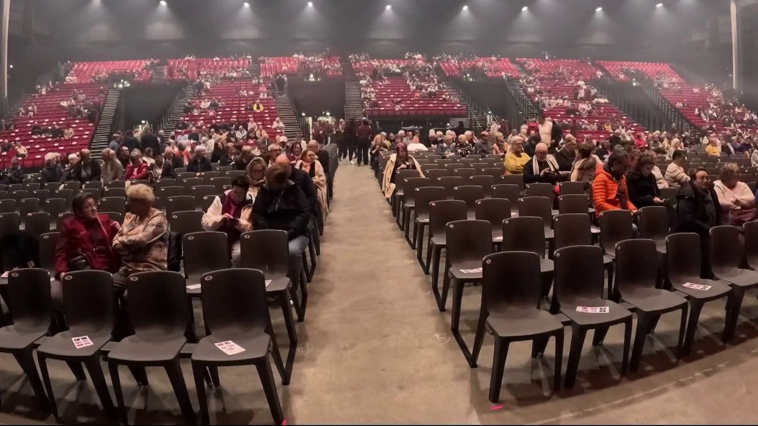 La tournée hommage à Daniel Balavoine connaît un grand succès 40 ans après sa mort.