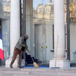 Neige et travail : que prévoit la loi en cas d’intempéries pour les salariés ?