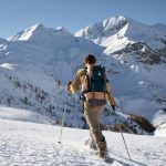 Un raquettiste de 65 ans meurt emporté par une avalanche lors de coulées imprévisibles