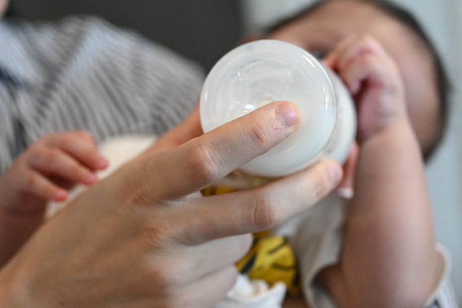 Lactalis rappelle six lots de lait infantile Picot en raison de la présence de céréulide