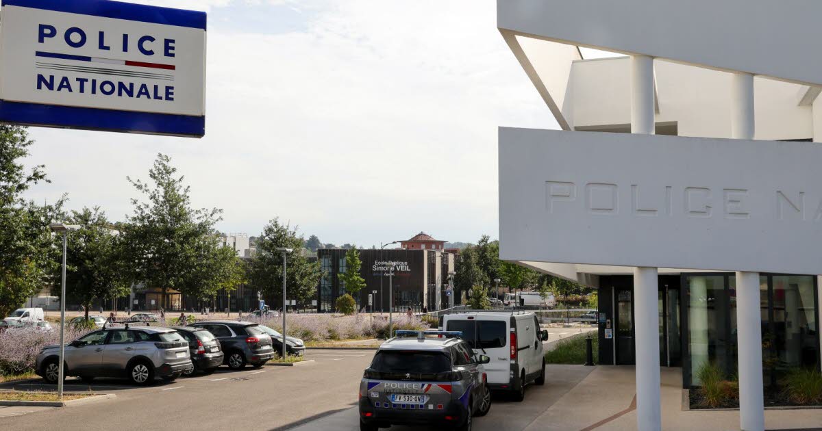 Parking du centre commercial Leclerc de Bourgoin-Jallieu