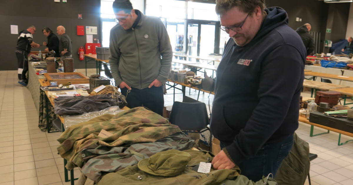Bourse Militaria à Lutterbach, collection d’objets militaires