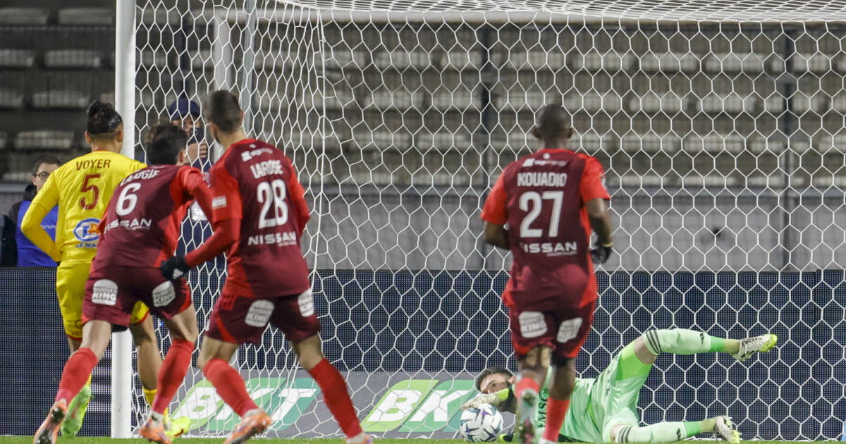 Football : le FC Annecy manque d’efficacité face à Bourg-en-Bresse en match amical