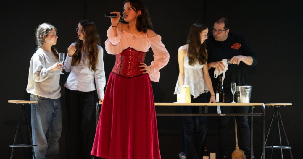 Strasbourg : Les élèves du collège de la Providence découvrent "Carmen, l’opéra pop"