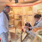 "Ils ont besoin de nous et nous d'eux". Une cagnotte pour sauver des boulangers de Janzé cartonne