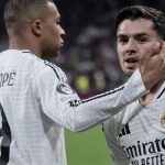 Kylian Mbappé soutient Brahim Diaz après son penalty manqué contre le Sénégal