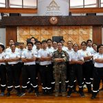 Trois groupes de cadets du RSMA en visite à l’Assemblée
