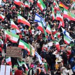 200 000 personnes manifestent à Munich contre les autorités iraniennes, selon la police