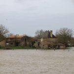 Conséquences des crues exceptionnelles sur les nappes phréatiques : analyse et impacts