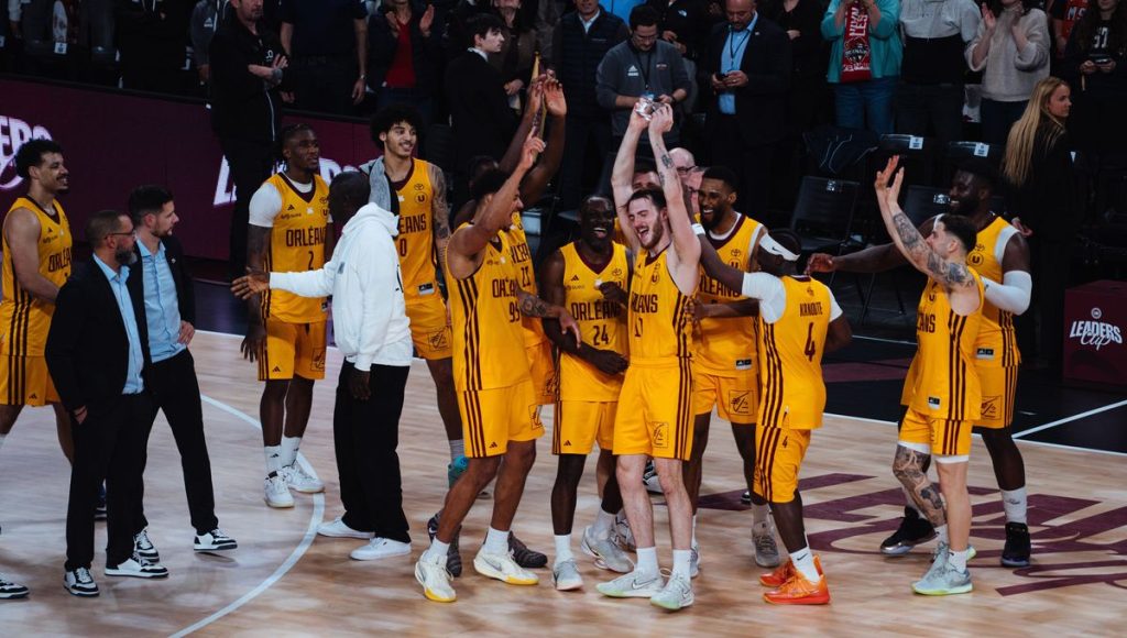 La minute sport : Lorenzo Thirouard-Samson, un match de patron en finale de Leaders Cup - ICI