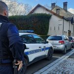 Municipales 2026 : armer la police municipale, mesure phare de plusieurs candidats en Sarthe - ICI